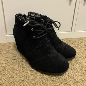 Toms Wedged Booties